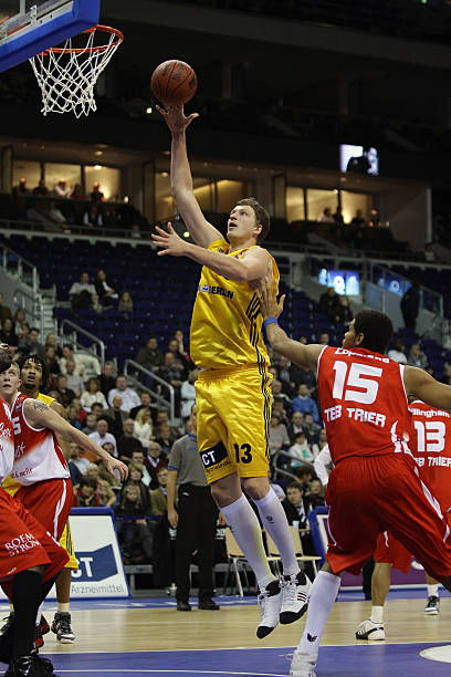 全能锋卫 全能锋卫